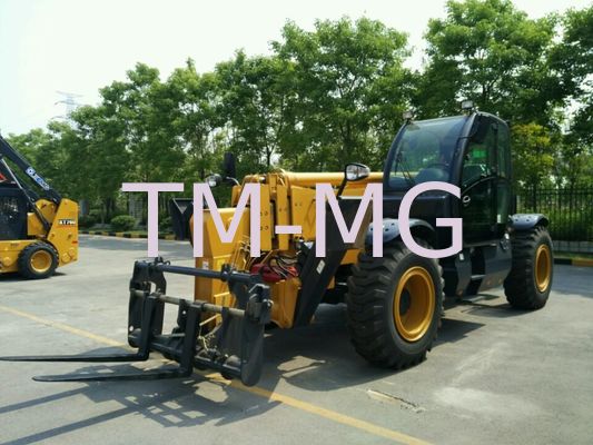 গুণ  3 Ton 4 Ton Small Extenda Boom Forklift / XC6-3507 Compact Telehandler Machine কারখানা